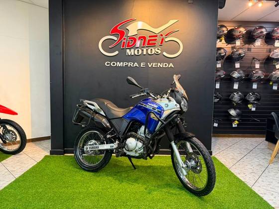 YAMAHA XTZ 250 TÉNÉRÉ YAMAHA XTZ 250 TÉNÉRÉ